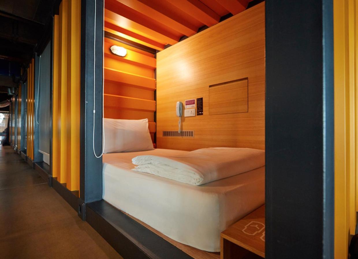 Capsule hotel Capsuletransit Landside - Airport - Public Area - Gateway Klia T2, Lvl 1 Sepang
